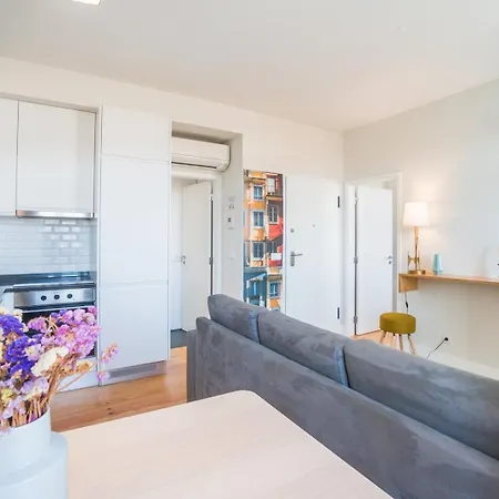 Guestready - Chic And Vibrant Near Anjos Lisbon
